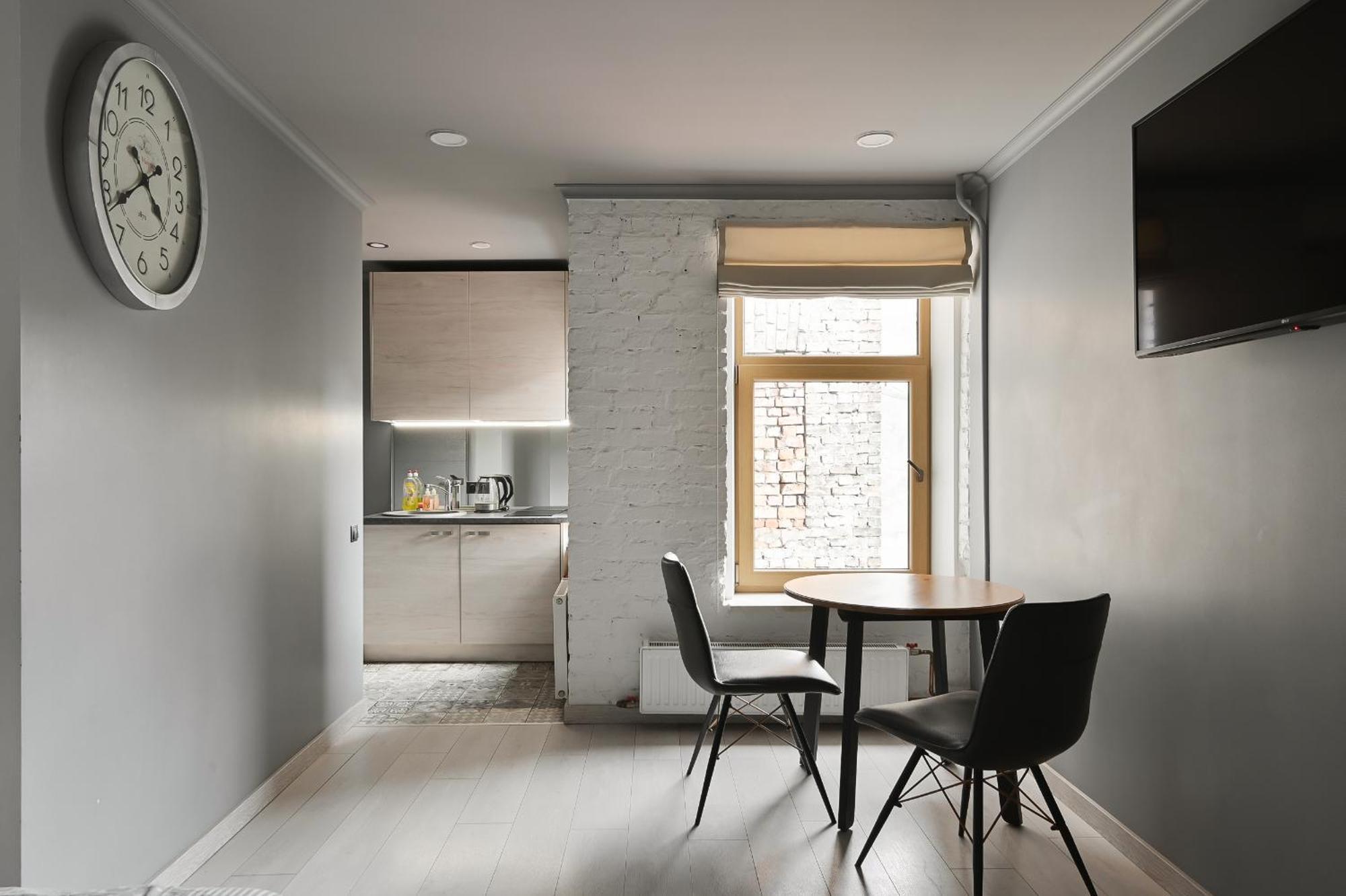 Loft Design Studio Apartment & Free Parking Riga Bagian luar foto