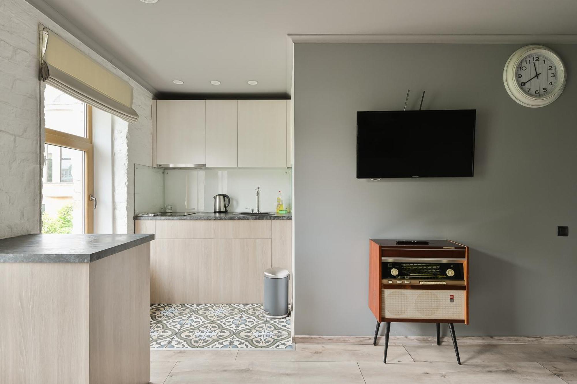 Loft Design Studio Apartment & Free Parking Riga Bagian luar foto