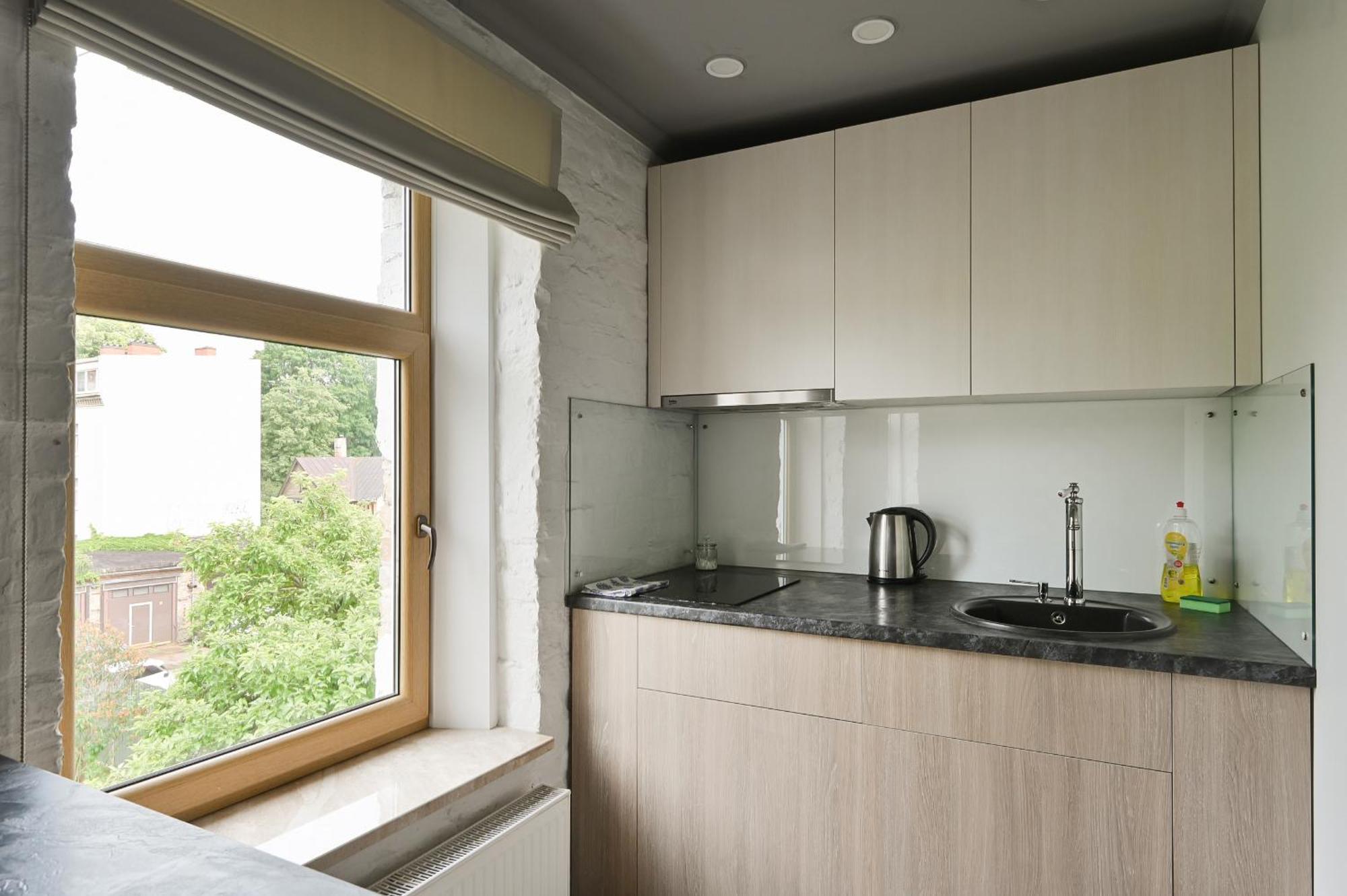 Loft Design Studio Apartment & Free Parking Riga Bagian luar foto
