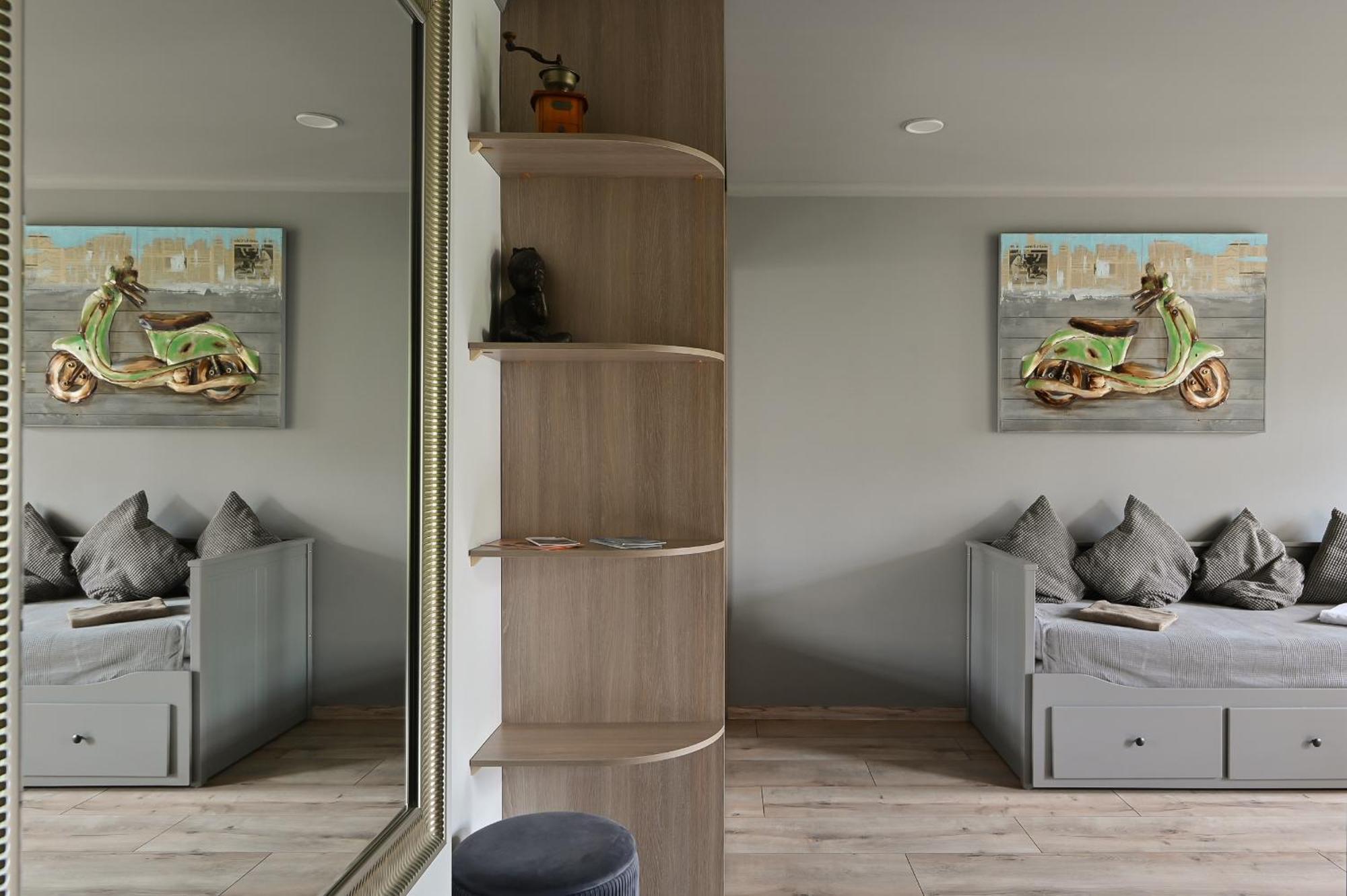 Loft Design Studio Apartment & Free Parking Riga Bagian luar foto